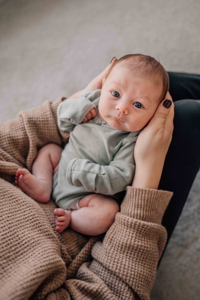 When should I book newborn pictures?