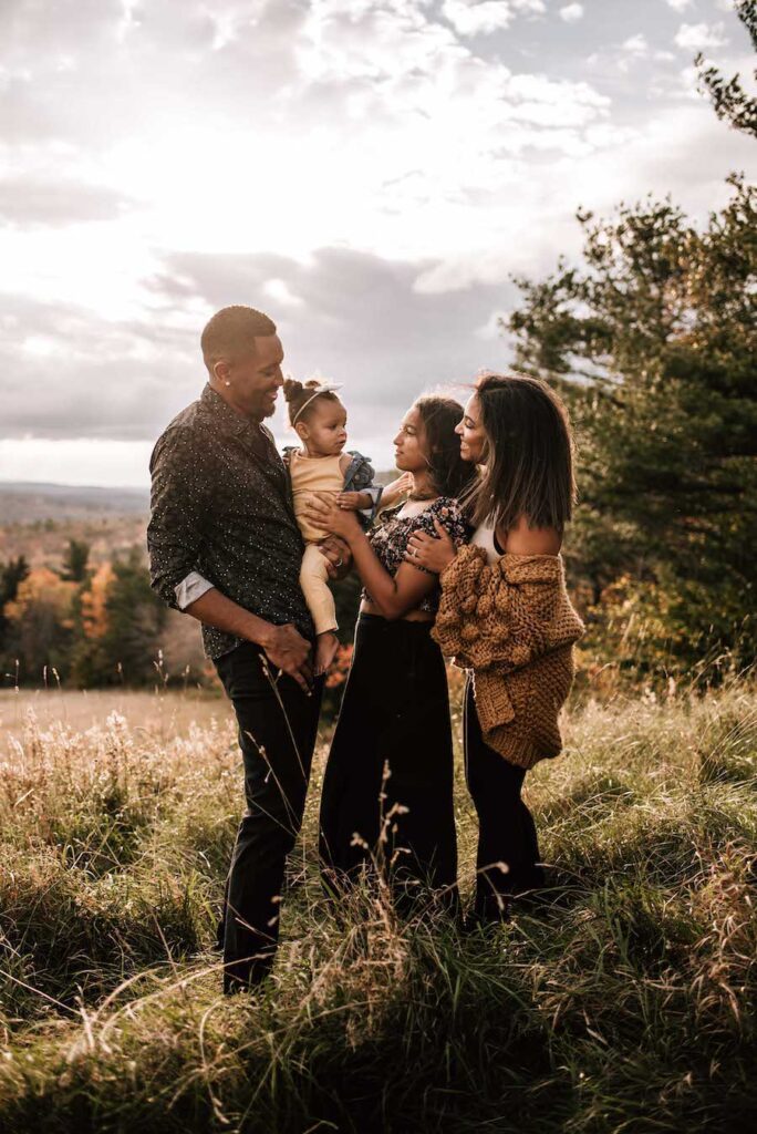 Outdoor family session in lexington and columbia south carolina | Oh Mama Photography