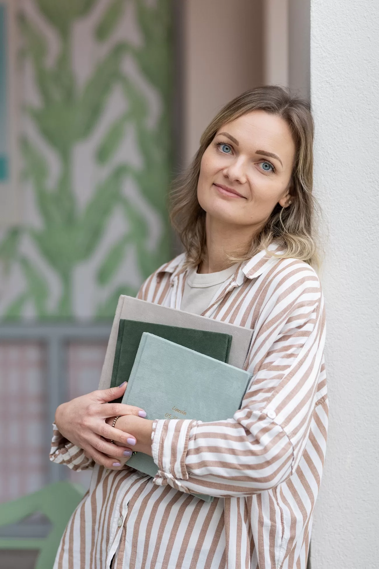 Pola Seeley - newborn photographer from Columbia SC