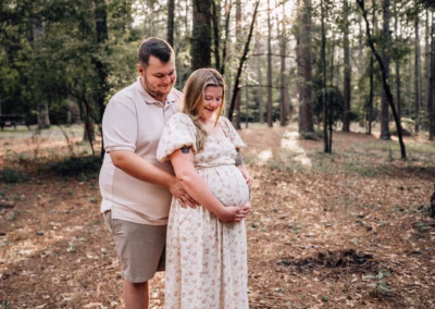 The Maszcak Family – Maternity session – Sesquicentennial State Park